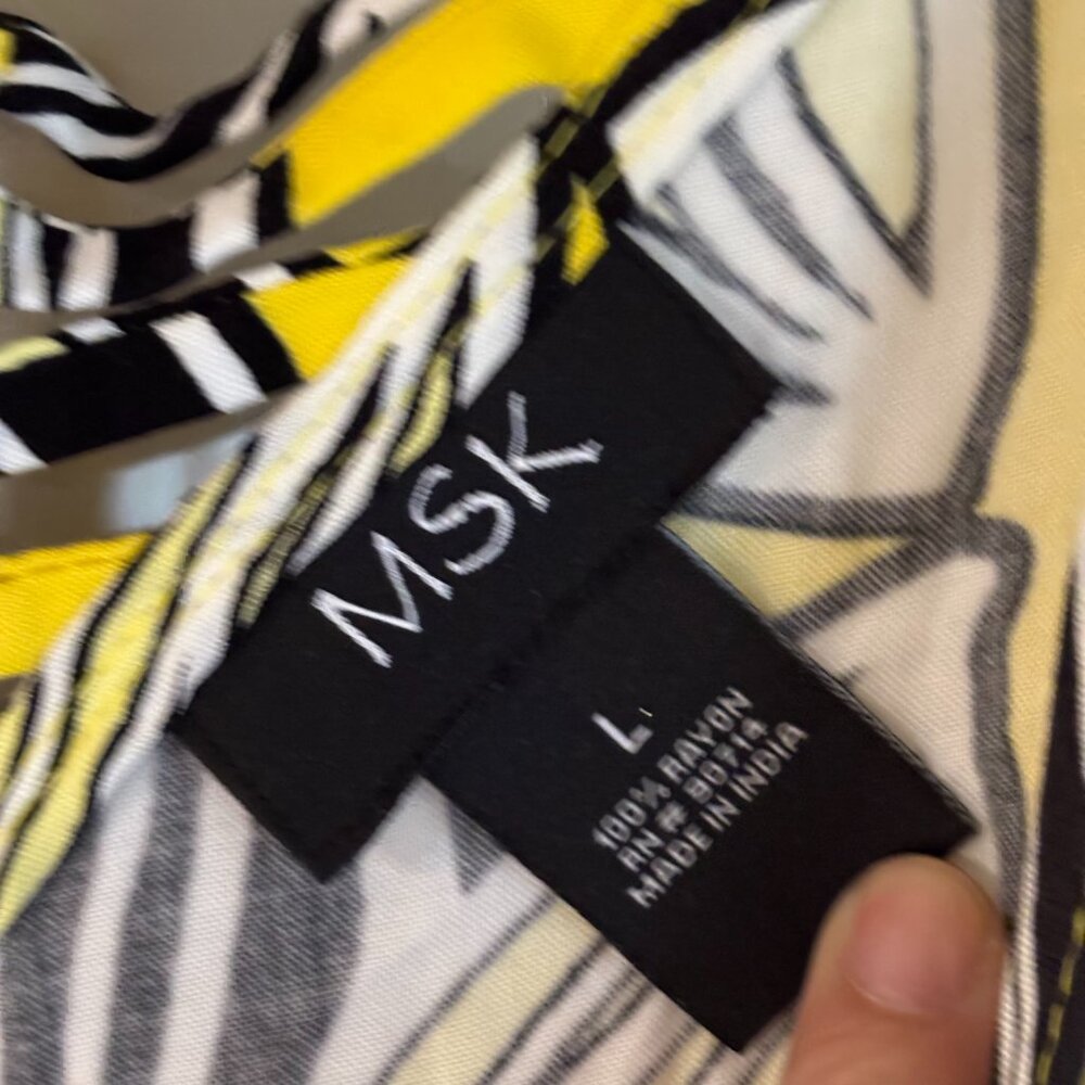 MSK Cropped Floral-Print Jumpsuit SZ: Large Yellow/White Floral - Picture 11 of 15